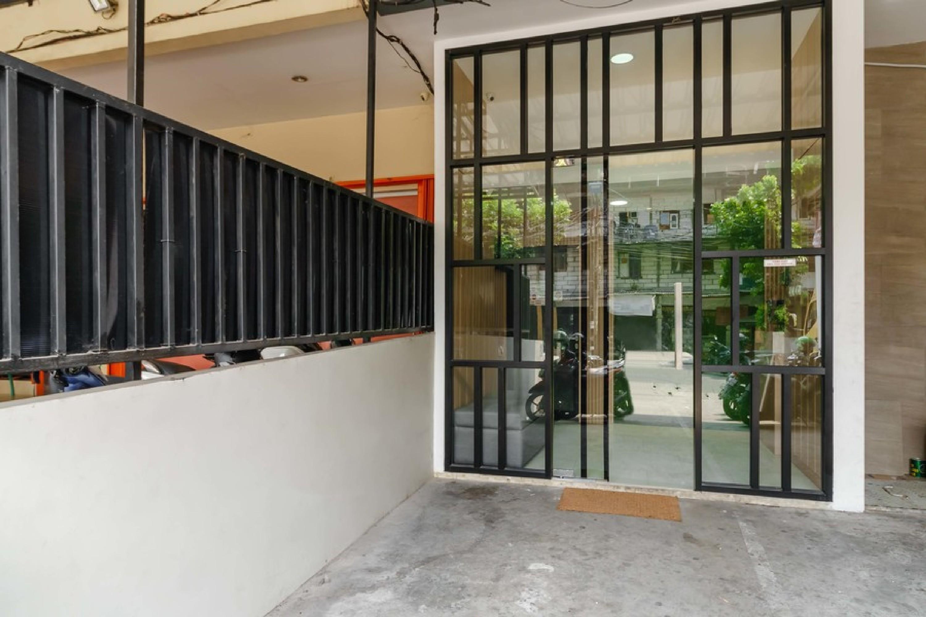 Reddoorz @ Mangga Besar 2 Ξενοδοχείο Τζακάρτα Εξωτερικό φωτογραφία